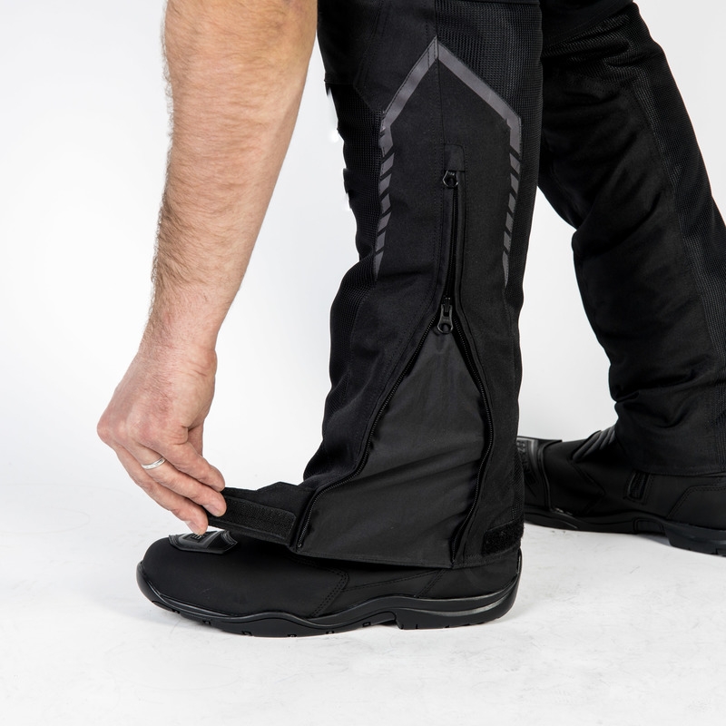 Ozone Flow Black Cropped Motorcycle Pants udsalg