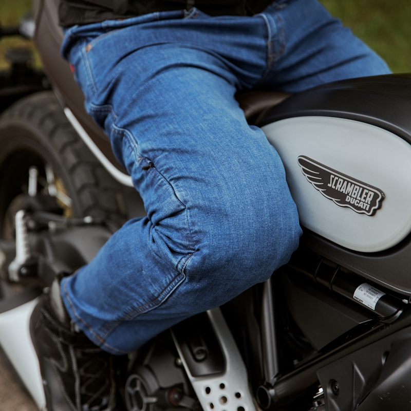 Motorcykeljeans Rebelhorn Classic III SF vasket blå udsalg