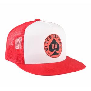 Kasket sort hjerte rød spade