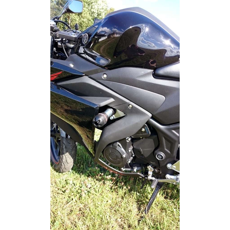 Yamaha YZF-R3 Pil
