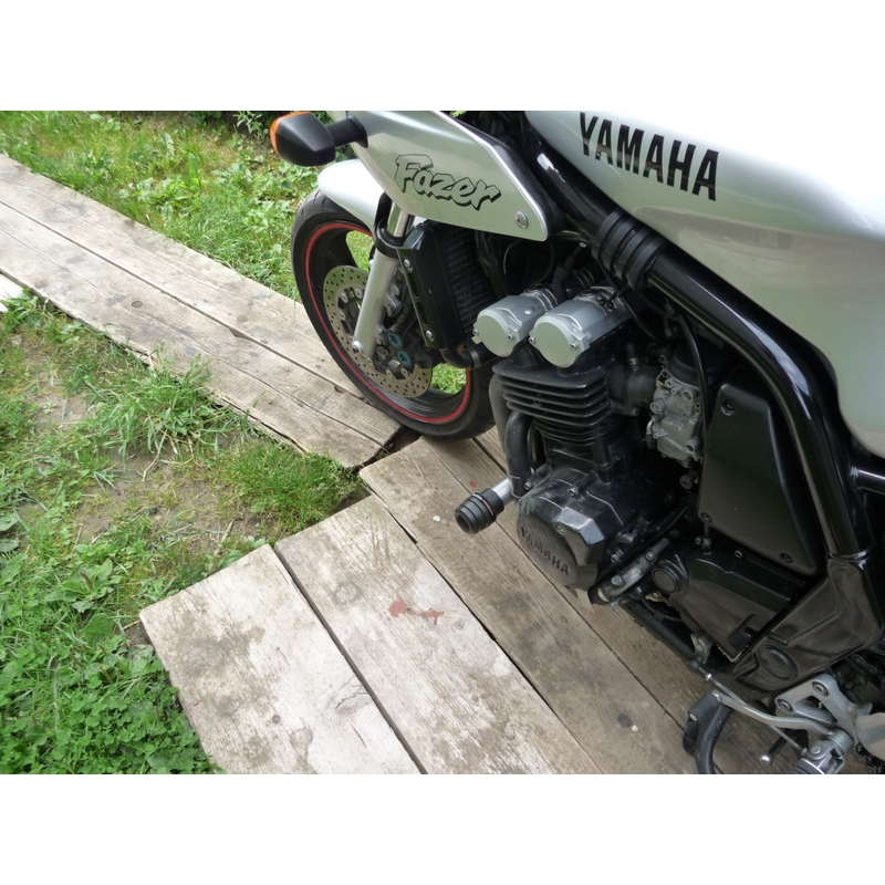 Yamaha FZS 600 (98-03) Klassisk