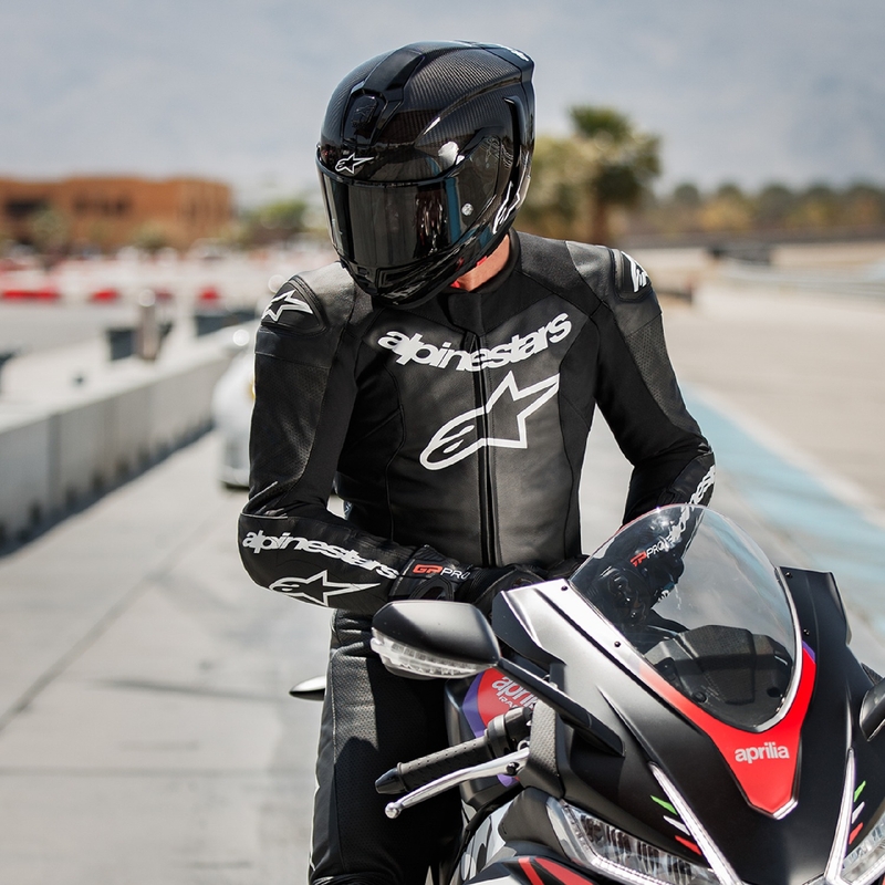Alpinestars GP Force Lurv sort læderovertræksdragt til motorcykel