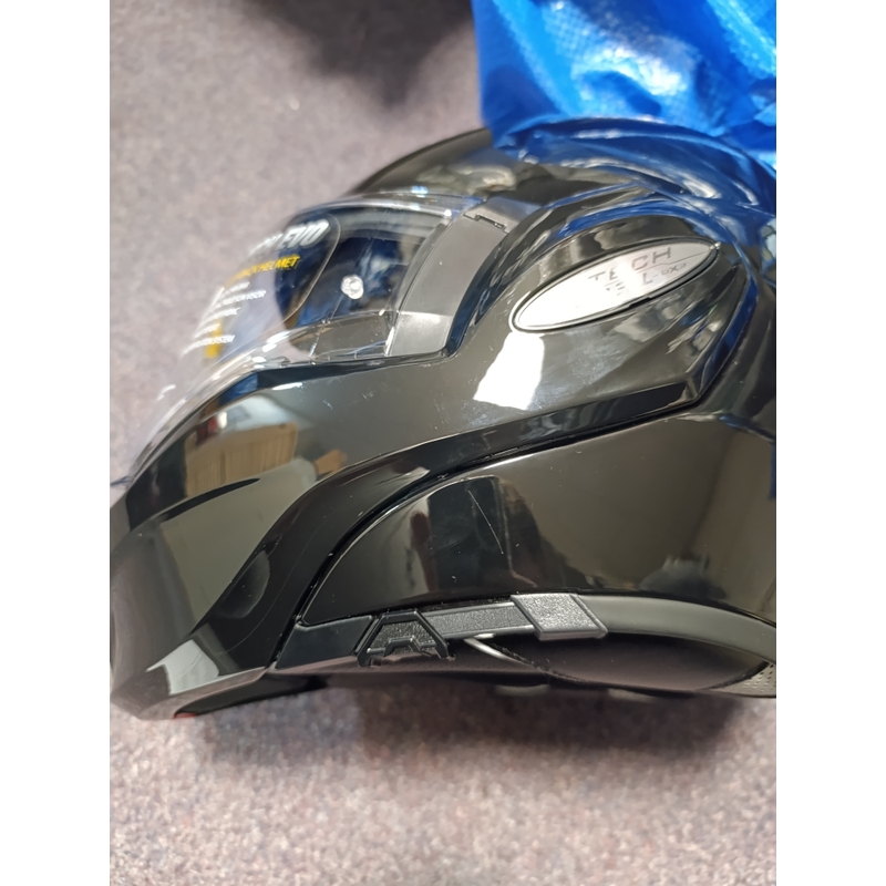 Překlápěcí přilba Scorpion EXO-TECH EVO černá lesklá - II. jakost
