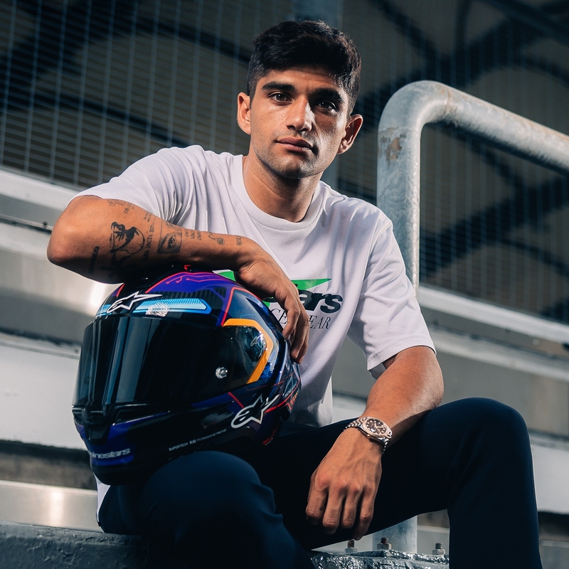 Alpinestars Supertech R-10 limited edition Martinator Jorge Martin blå-lilla-rød-gul integreret motorcykelhjelm