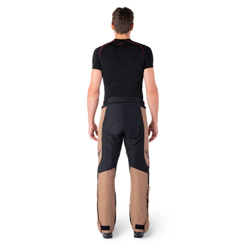 Alpinestars ST-1 Waterproof khaki-sand-sort-fluoro rød motorcykelbukser