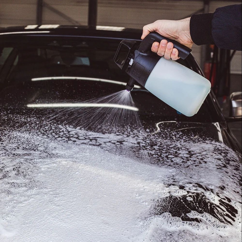 Shampoo med tykt skum og neutral pH Dr. Wack Power Foam Shampoo 1l