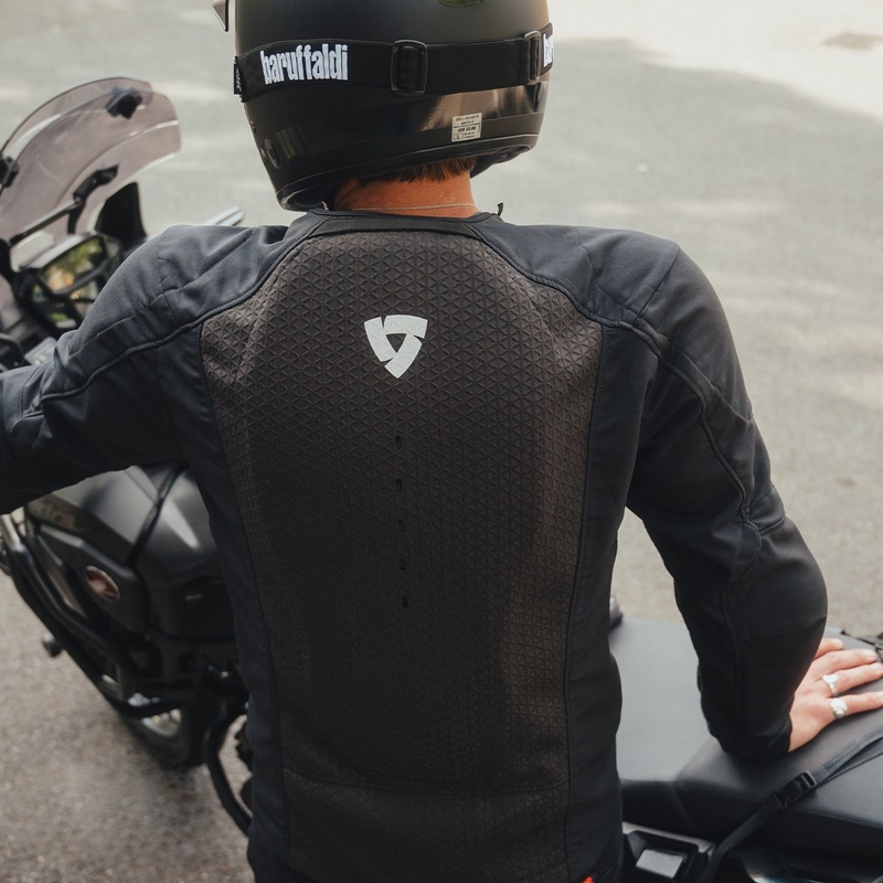 Revit Nucleus kropsbeskytter, sort