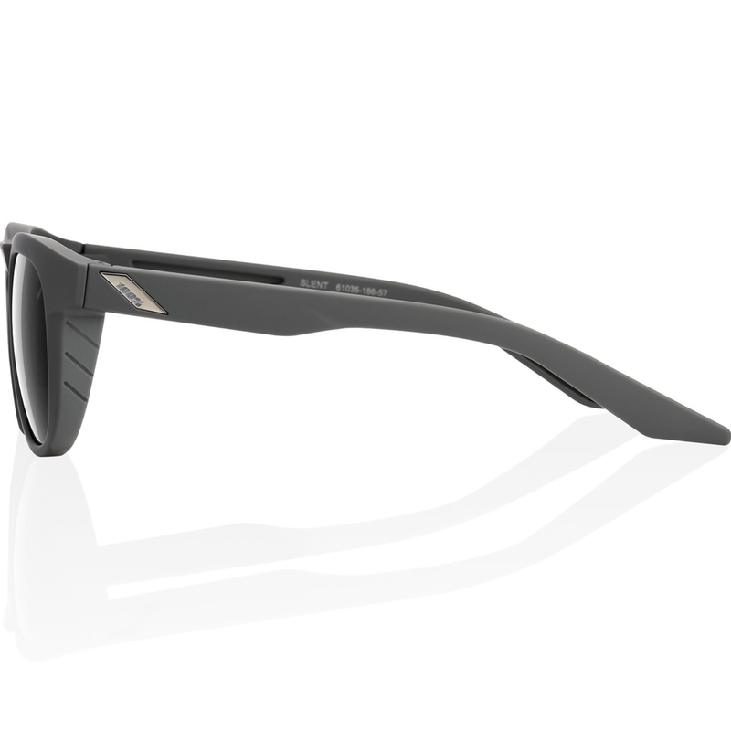 100% skrå solbriller med røget glas