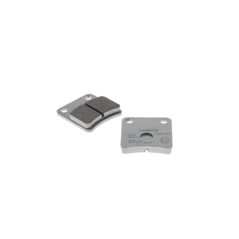 Bremseklodser NISSIN halvmetallisk gummiblanding 41x42,9x7,9 mm 2 stk.
