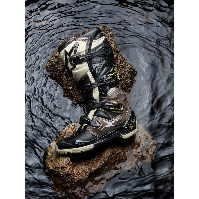 Motorcykelstøvler Alpinestars TECH 7 Enduro Drystar, Sort/Mørkegrå/Guld
