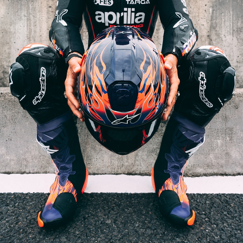 Alpinestars Supertech R-10 Flyte fullface motorcykelhjelm limited edition Jorge Martin lilla-rød
