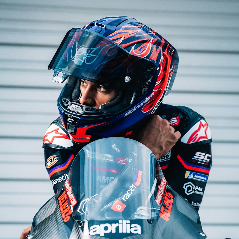 Alpinestars Supertech R-10 Flyte fullface motorcykelhjelm limited edition Jorge Martin lilla-rød