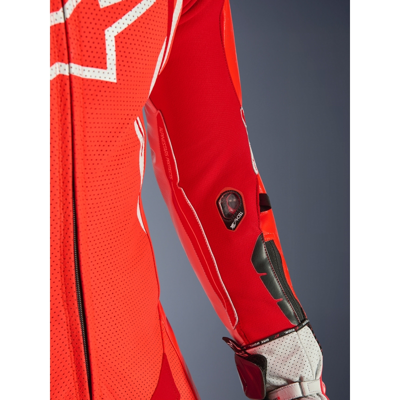 Alpinestars GP TECH V5 heldragt i læder, fluo rød-rød-hvid