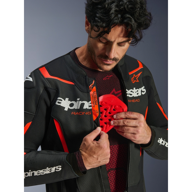 Alpinestars GP Force V2 Airflow læder motorcykeljakke sort-fluo rød-hvid